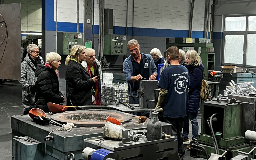 Senior citizens from VHS Essen visit Factory 1